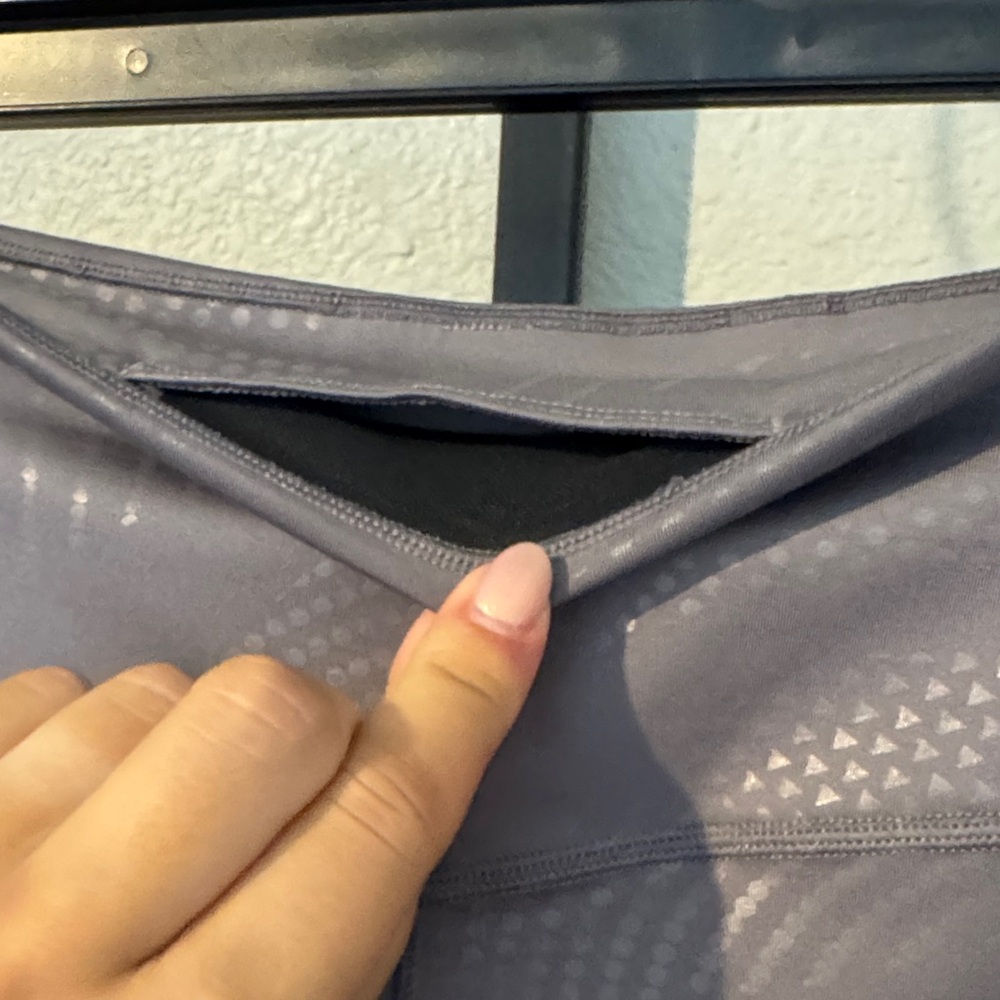 Nike Dri-FIT Gray Active Leggings - Picture 5 of 5